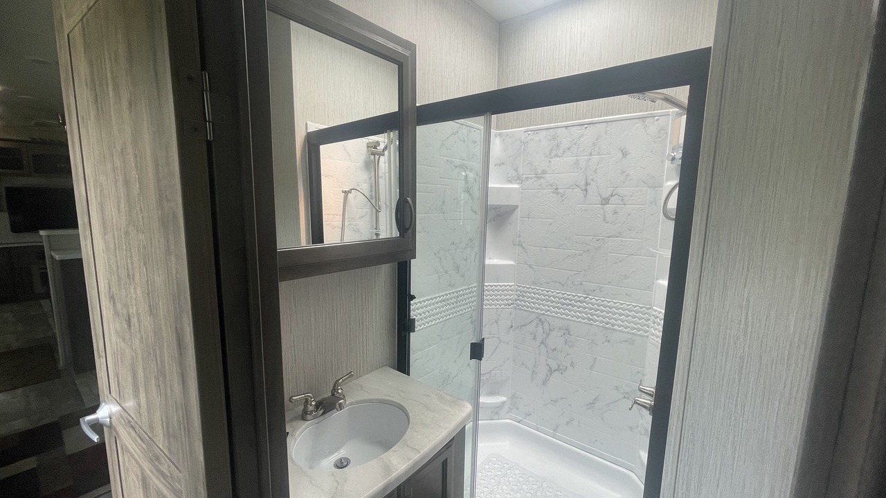 Photo of Bathroom in Green
