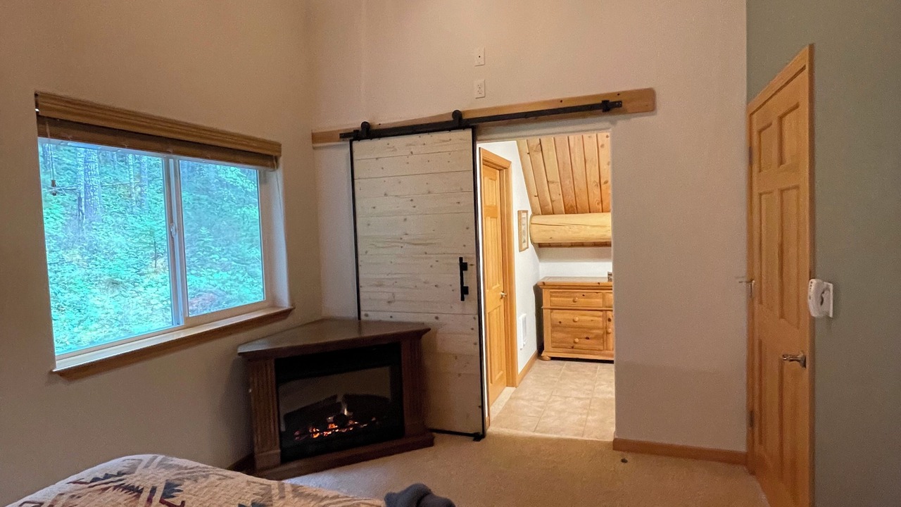 Photo of Bathroom in Packwood