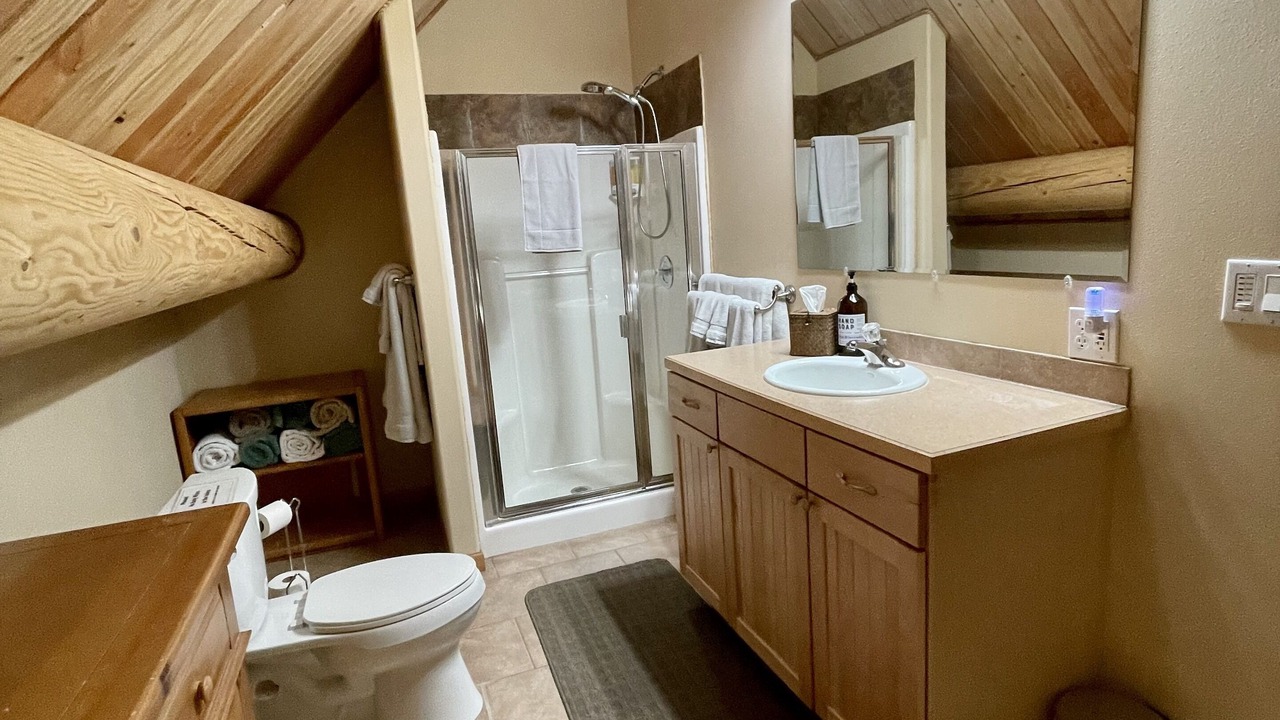 Photo of Bathroom in Packwood