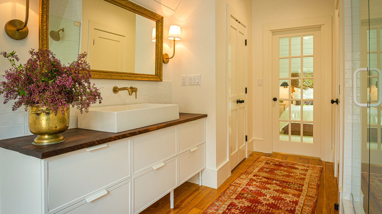 Photo of Bathroom in Jacksonville