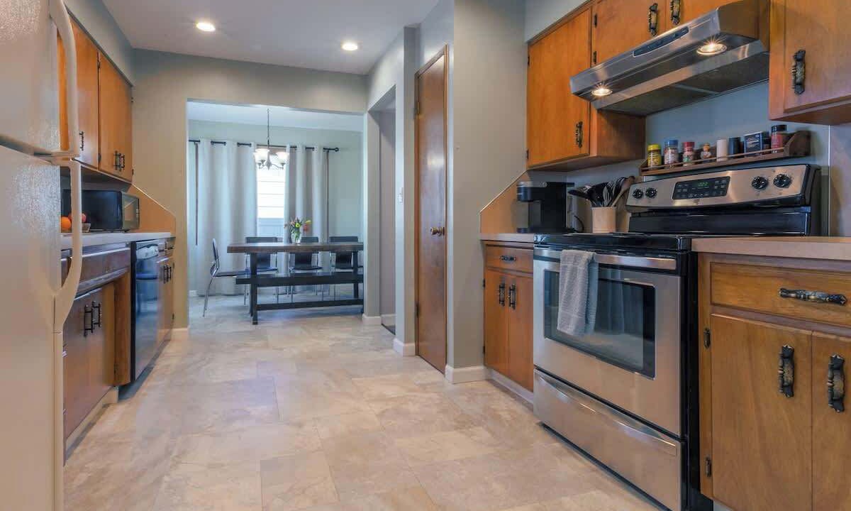 Photo of Bedroom in Garden District