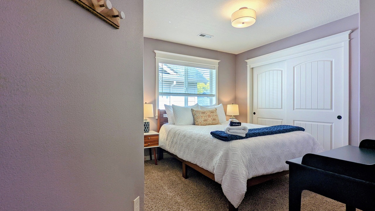 Photo of Bedroom in Newberg