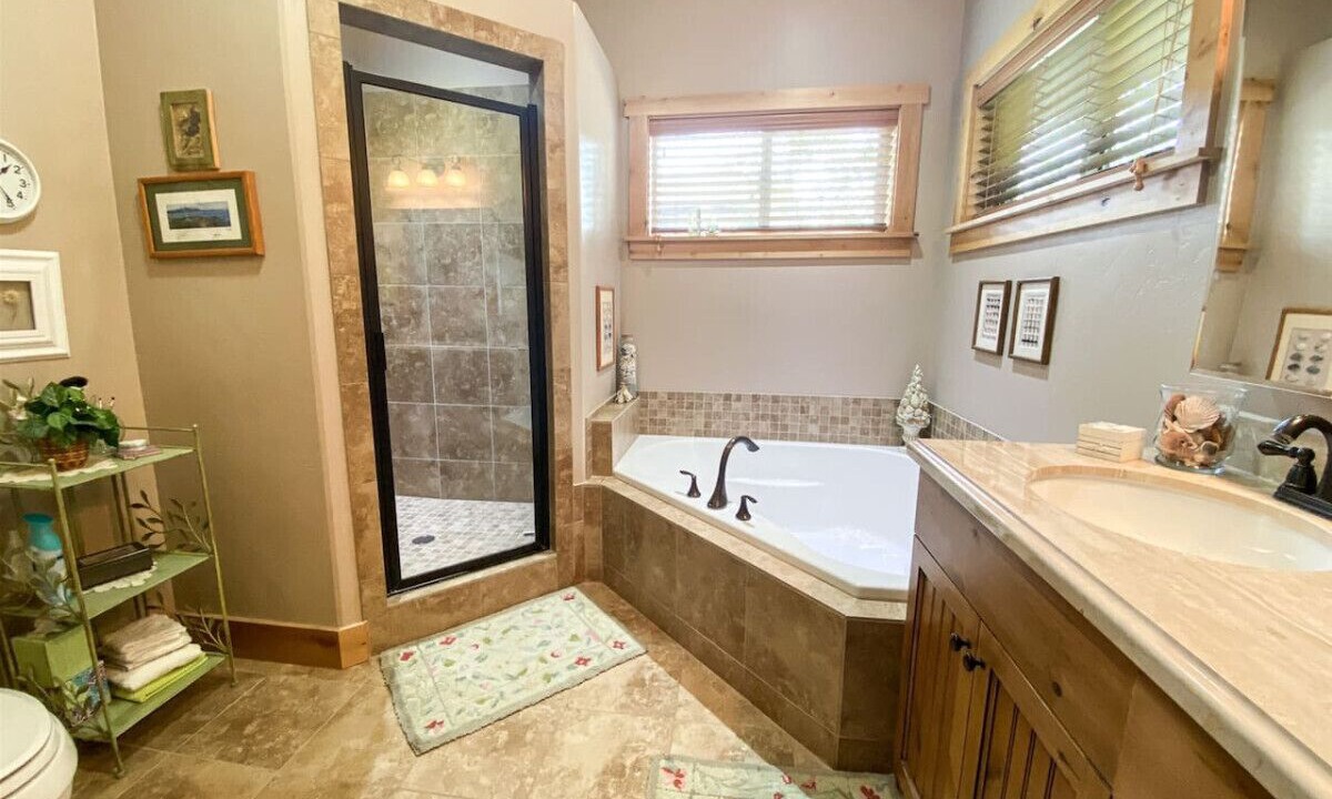 Photo of Bathroom in Fish Haven