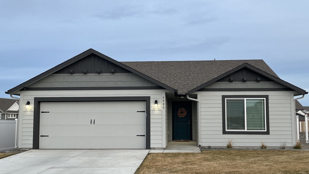 Photo of Outdoor in Pasco