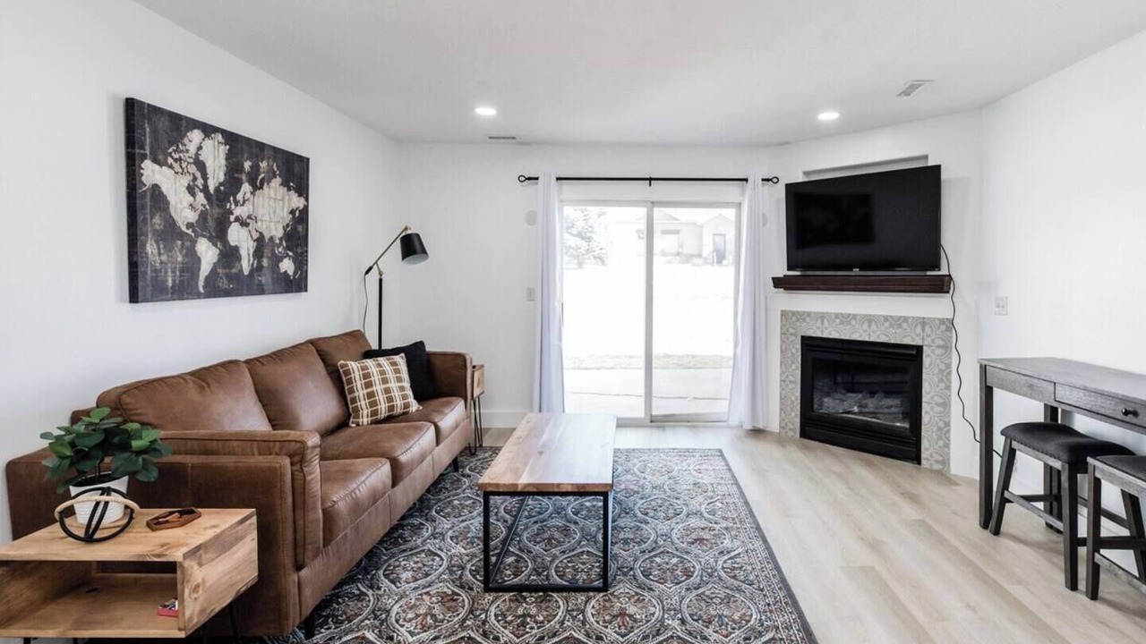 Photo of Livingroom in North Logan