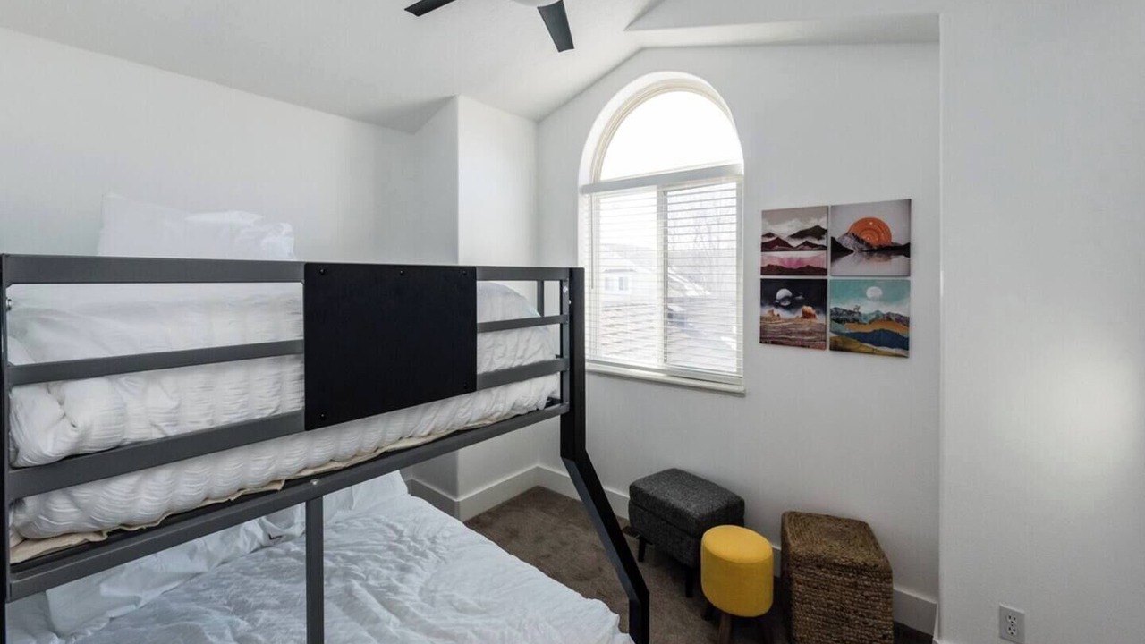 Photo of Bedroom in North Logan