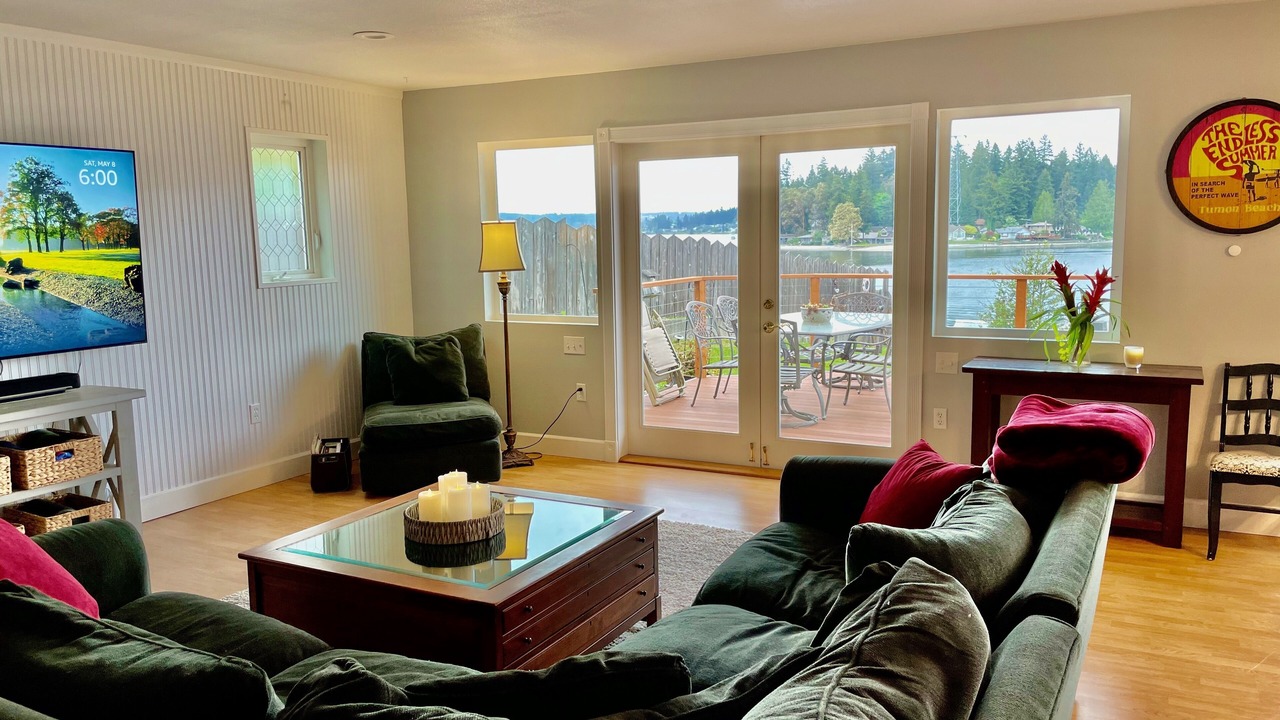 Photo of Livingroom in Keyport