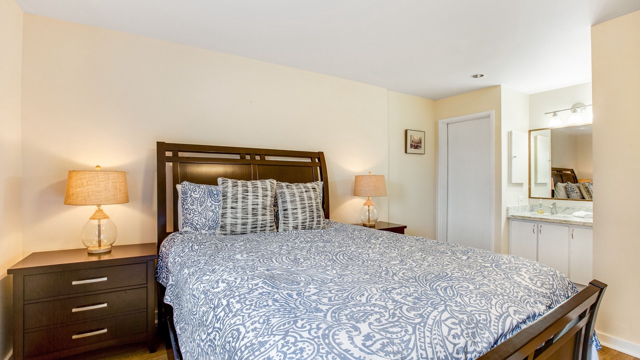 Photo of Bedroom in Port Ludlow