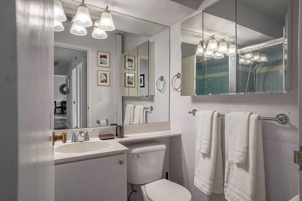 Photo of Bathroom in Downtown Seattle