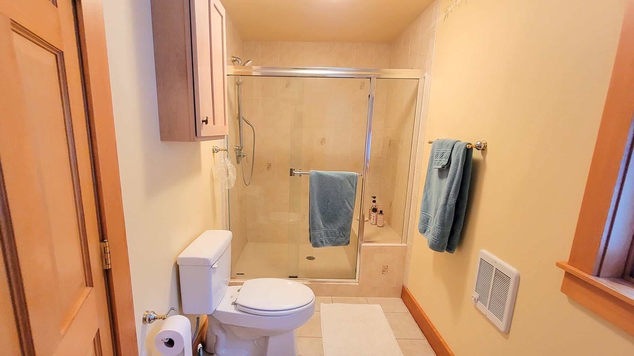 Photo of Bathroom in Mazama