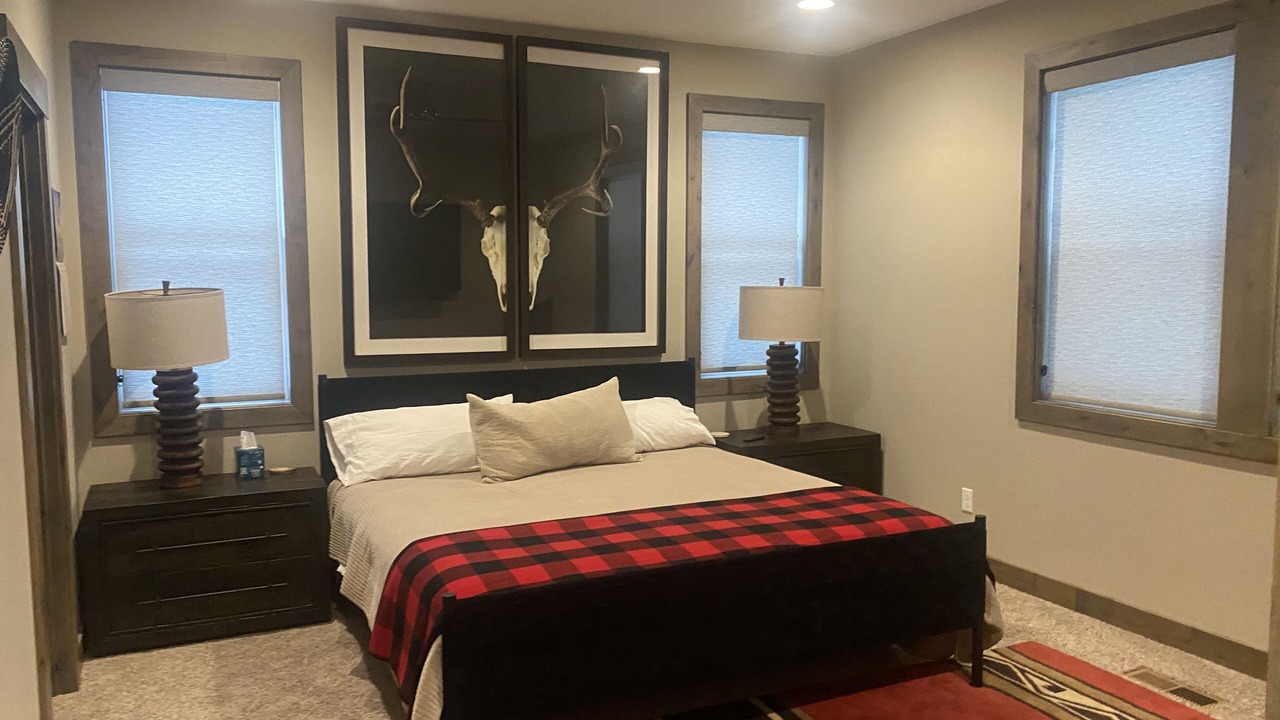 Photo of Bedroom in Government Camp