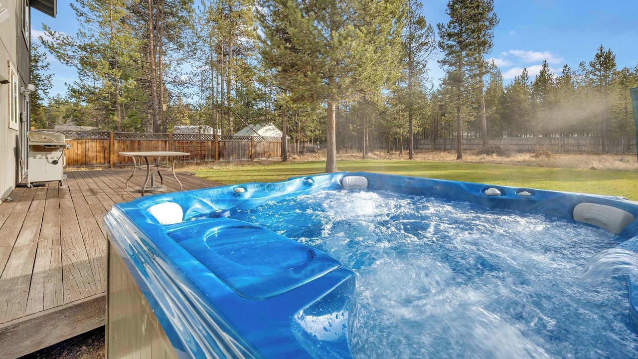 Photo of Patio Balcony in Oregon Water Wonderland