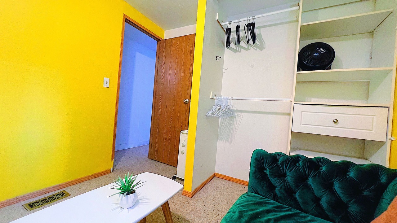 Photo of Livingroom in Renton