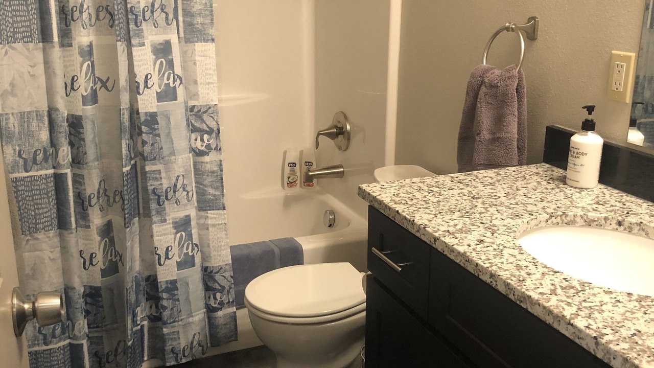 Photo of Bathroom in Nevada - Lidgerwood