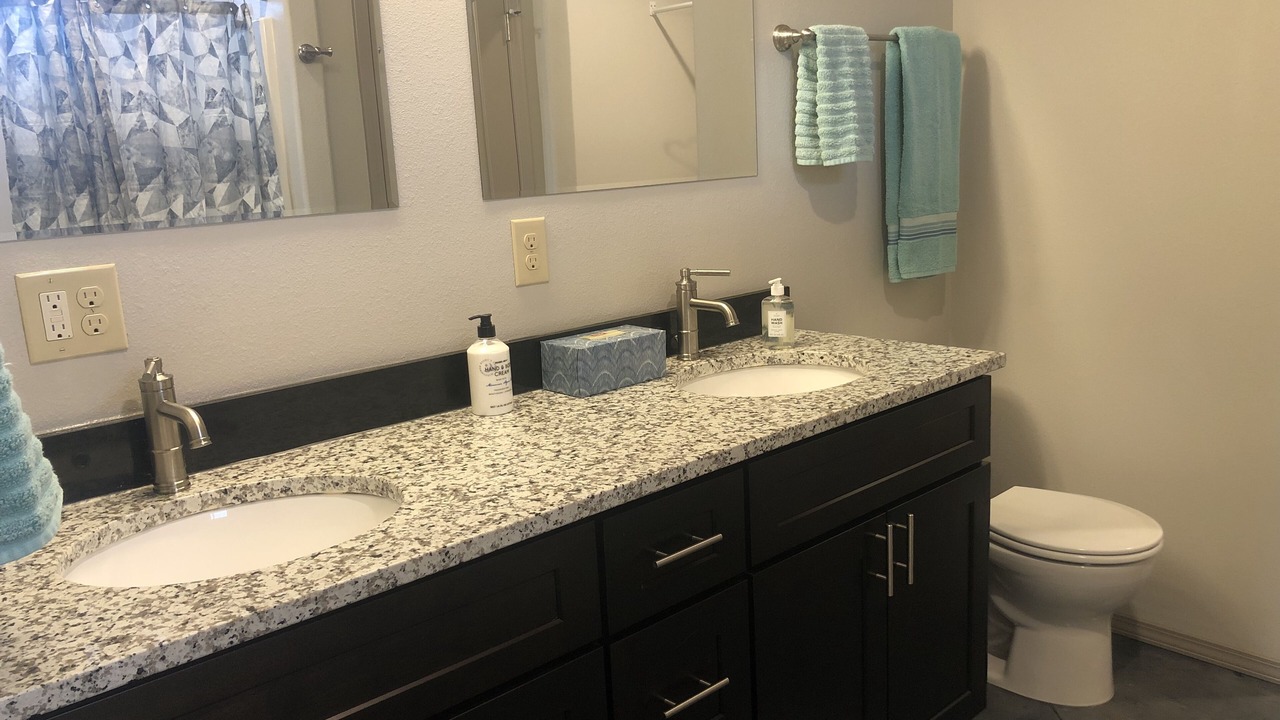 Photo of Bathroom in Nevada - Lidgerwood