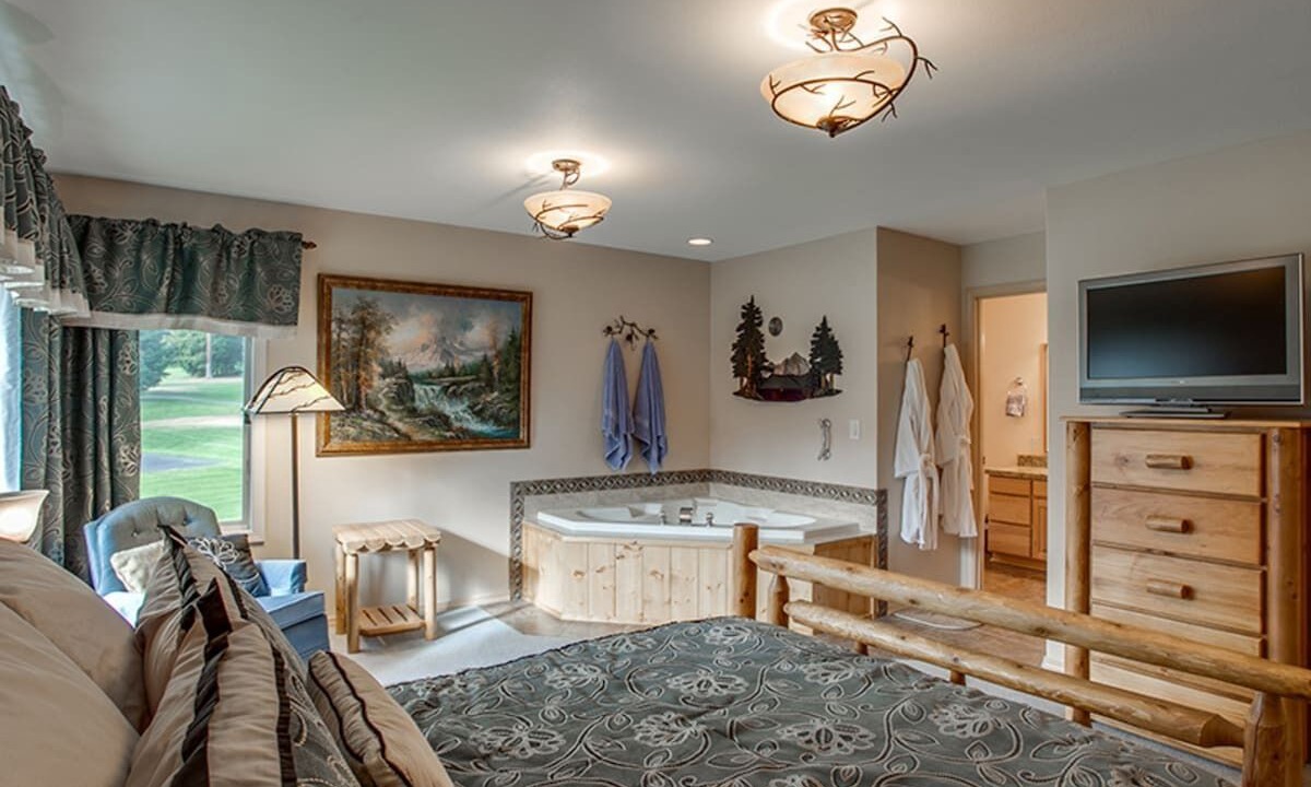 Photo of Bedroom in Leavenworth
