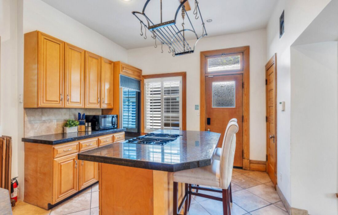 Photo of Others in Lower Avenues