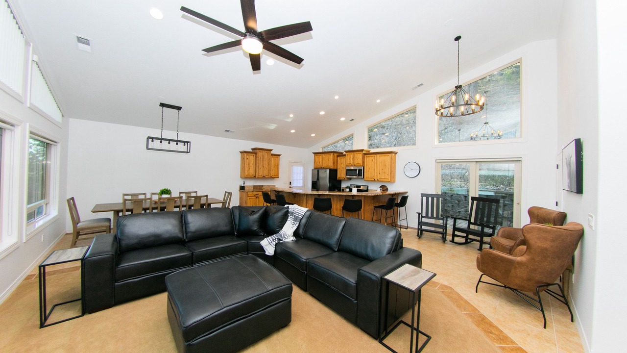Photo of Livingroom in Hayden View Estates
