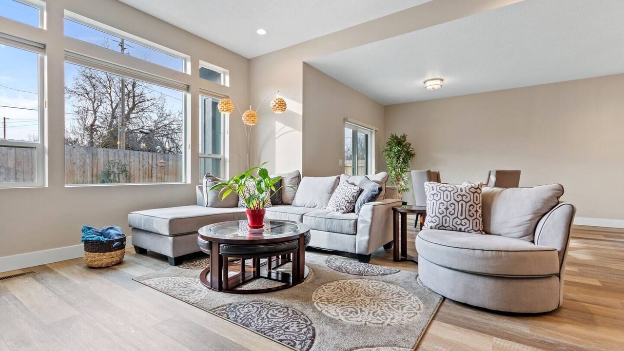 Photo of Livingroom in Boise Bench