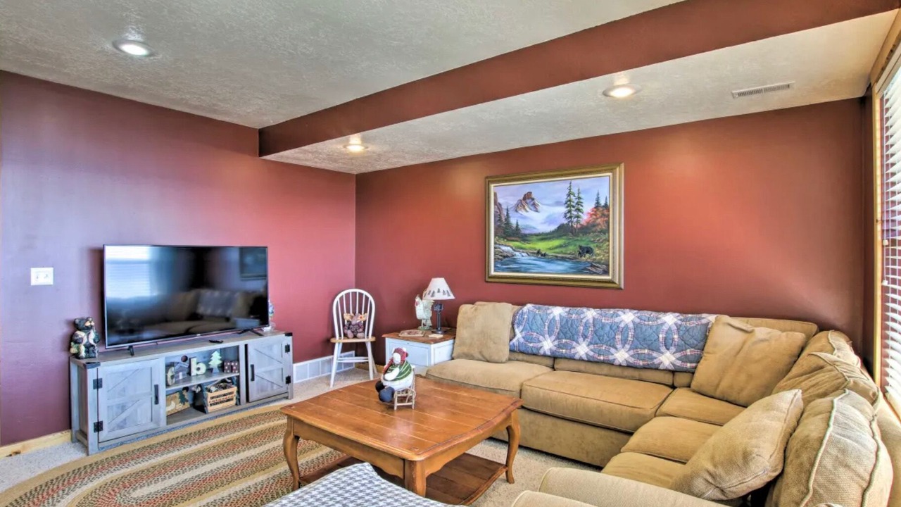 Photo of Livingroom in Harbor Village