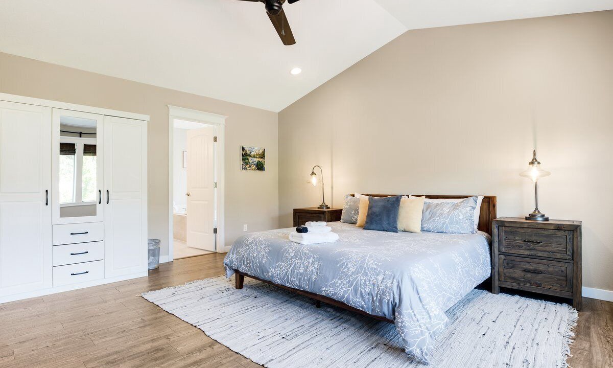 Photo of Bedroom in Newberg