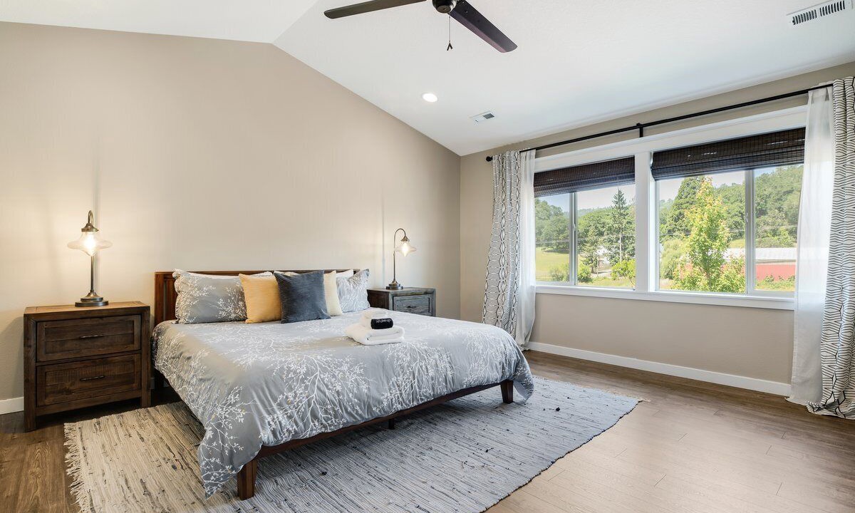 Photo of Bedroom in Newberg