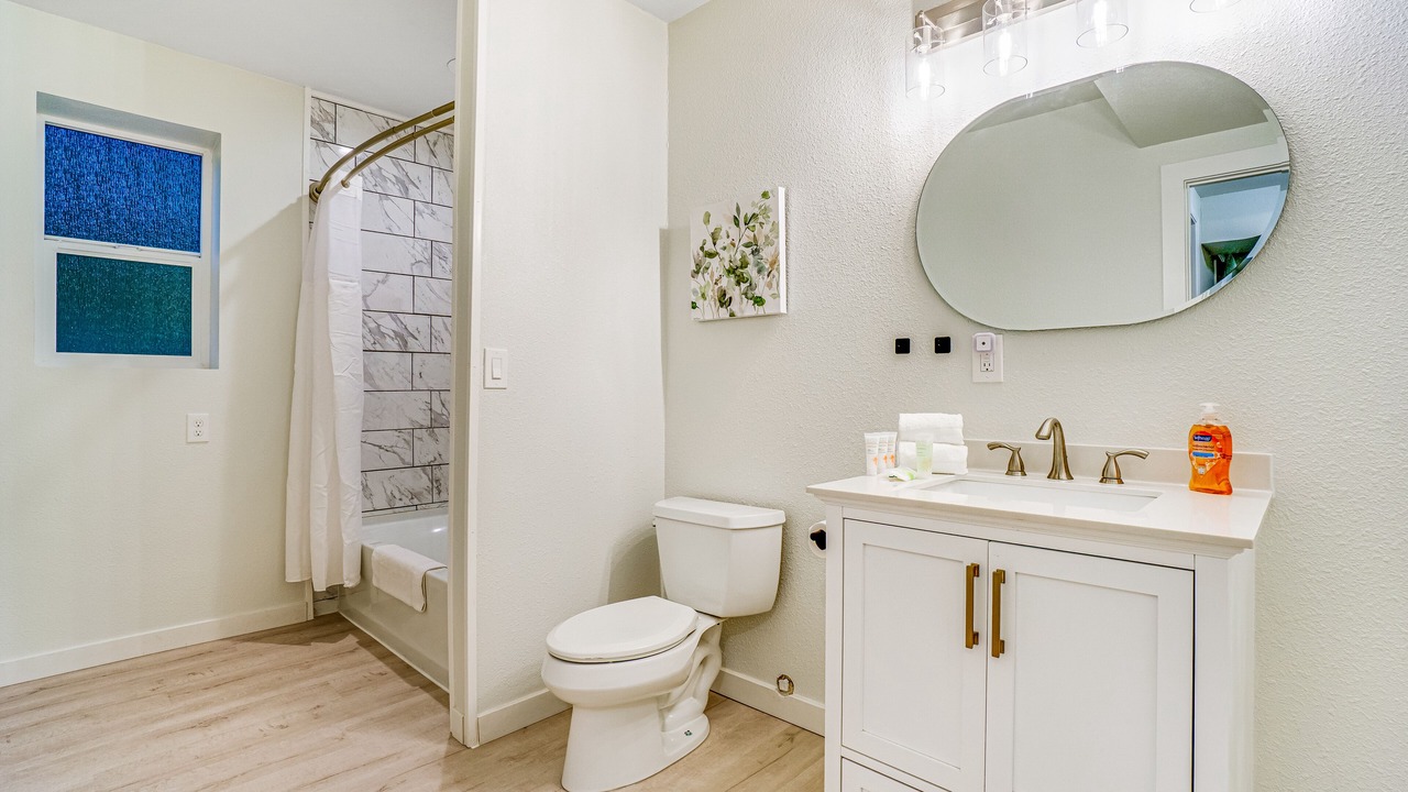 Photo of Bathroom in West Hills