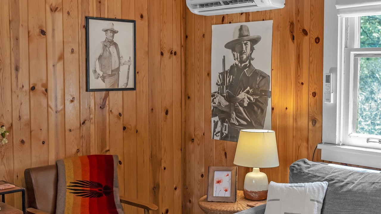 Photo of Livingroom in Orderville