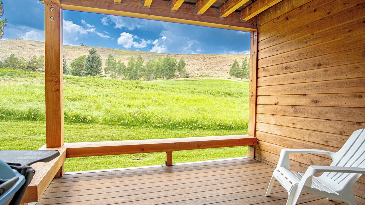 Photo of Outdoor in Elkhorn Village