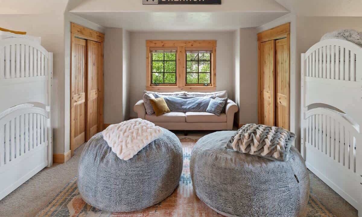 Photo of Bedroom in Dover Bay