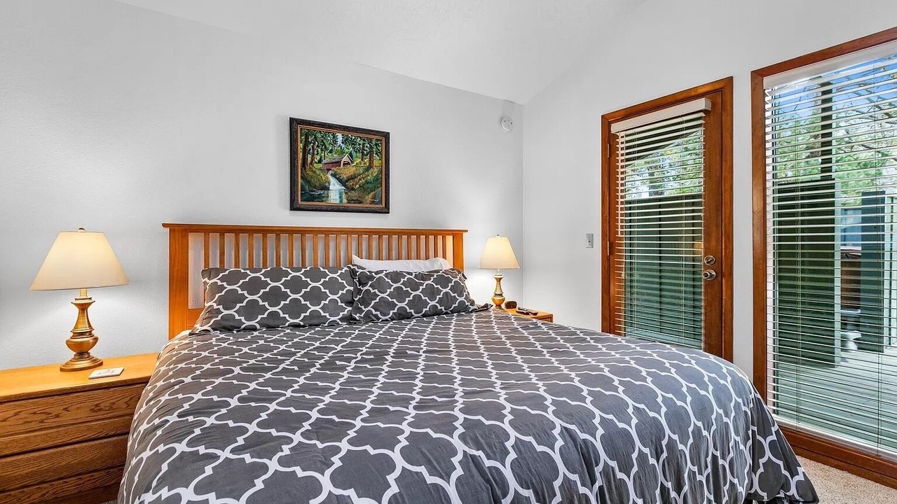 Photo of Bedroom in Sunriver