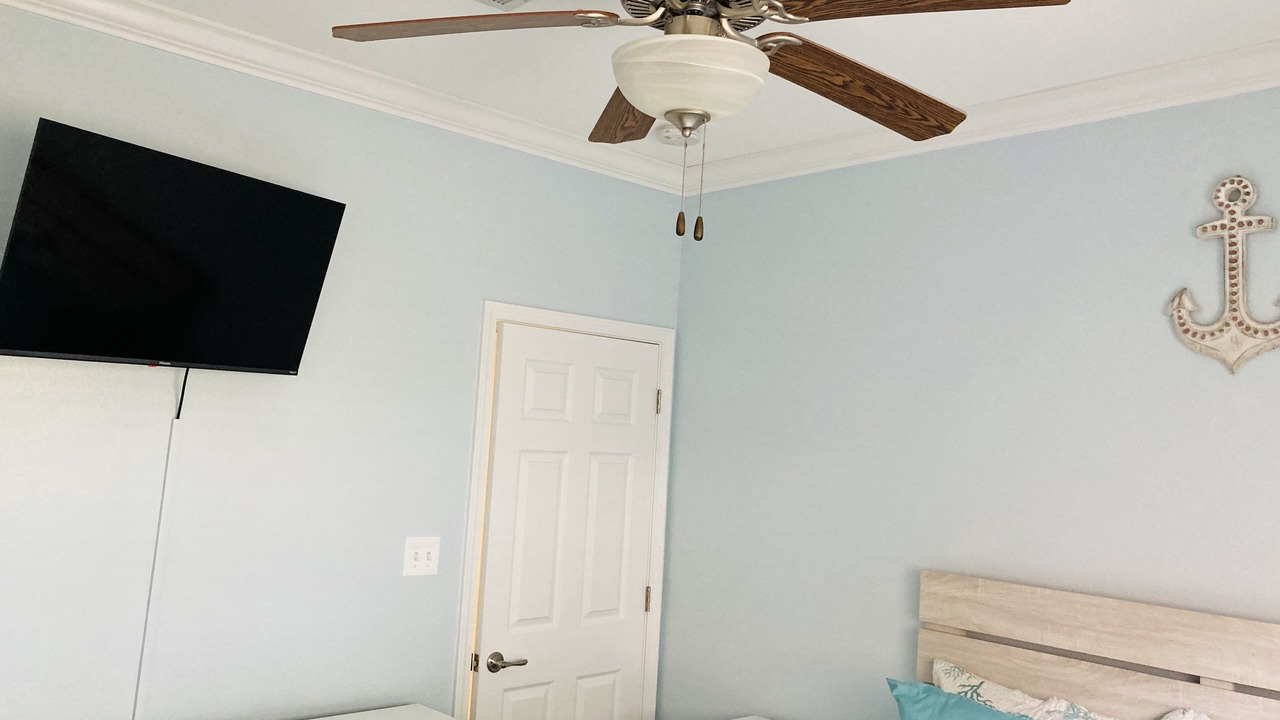 Photo of Bedroom in Long Beach