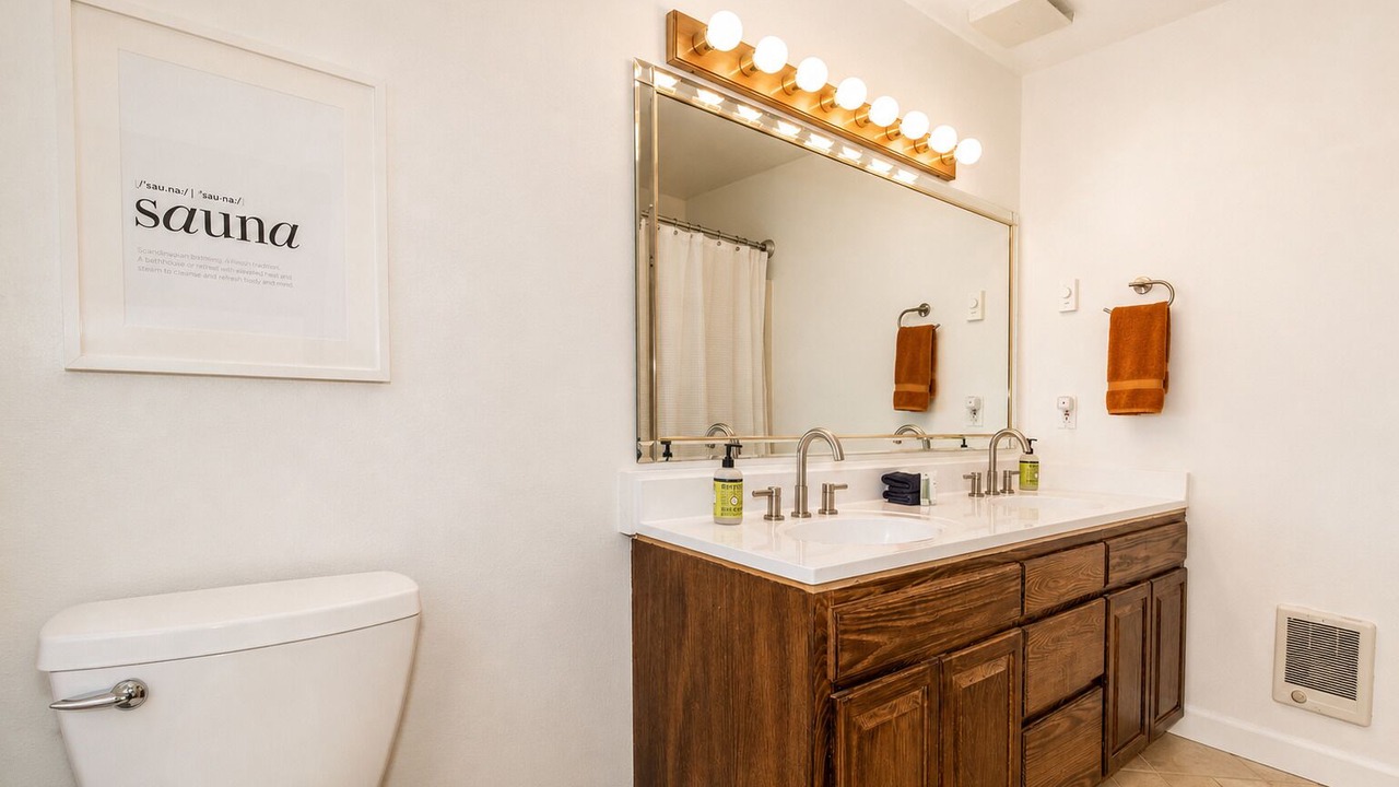 Photo of Bathroom in Leavenworth