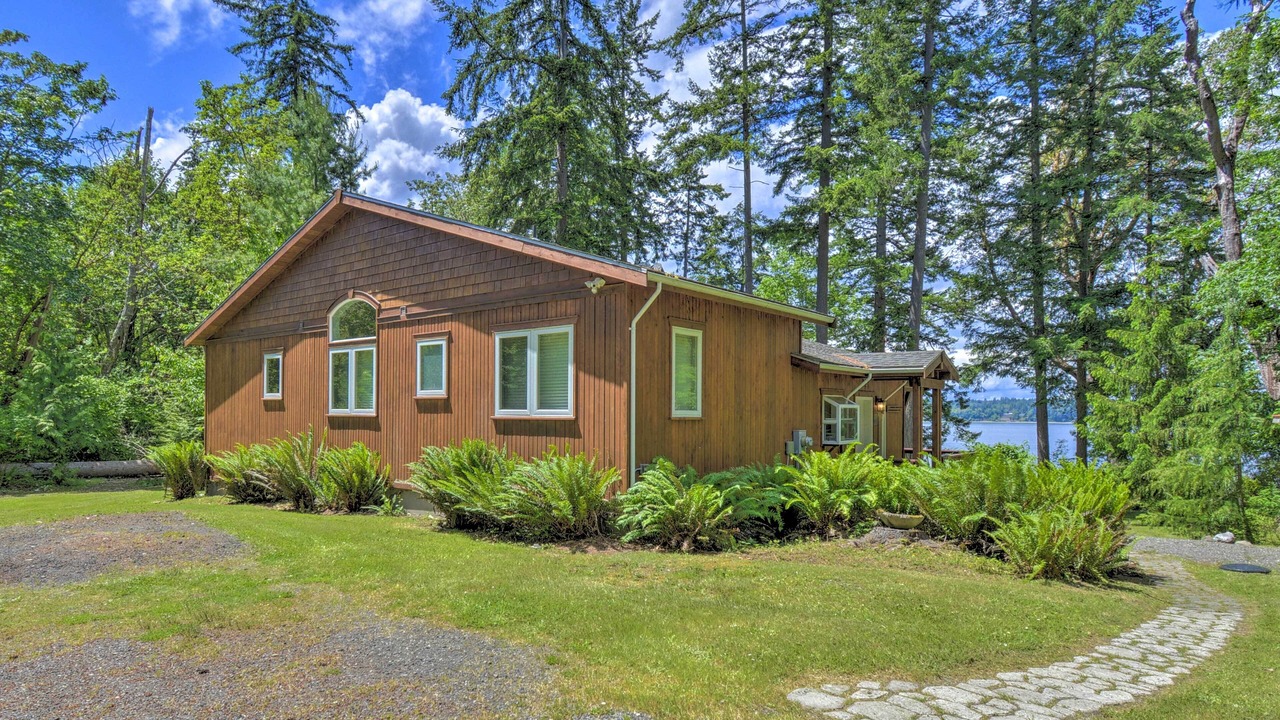 Photo of Outdoor in Anderson Island