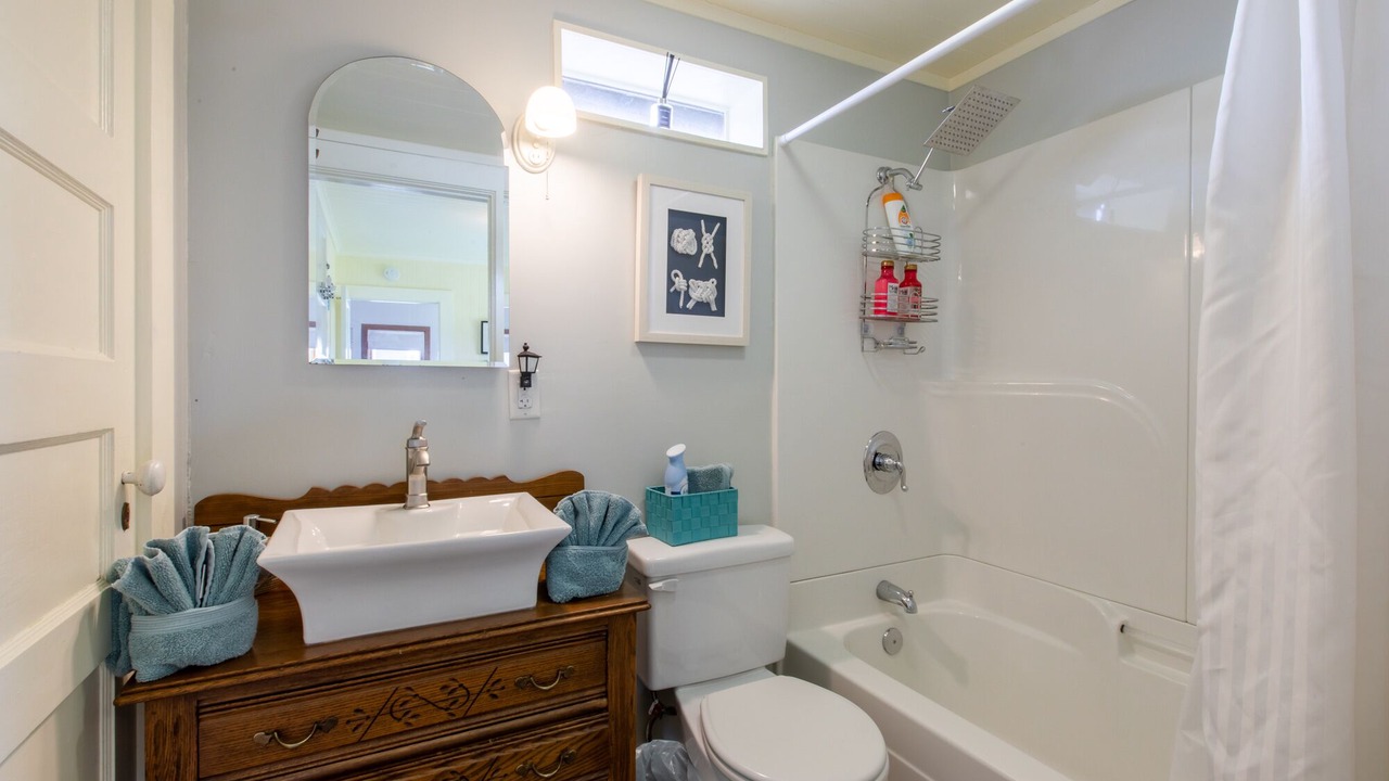Photo of Bathroom in Rockaway Beach