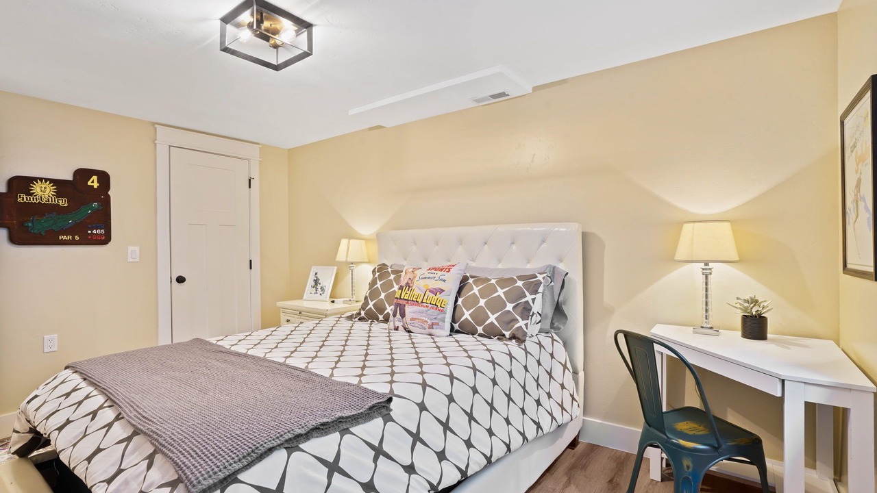 Photo of Bedroom in North End