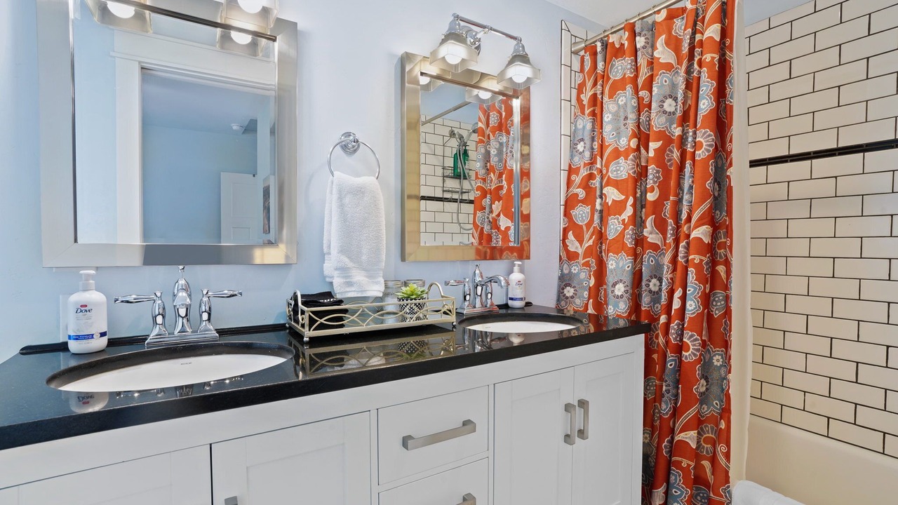 Photo of Bathroom in North End