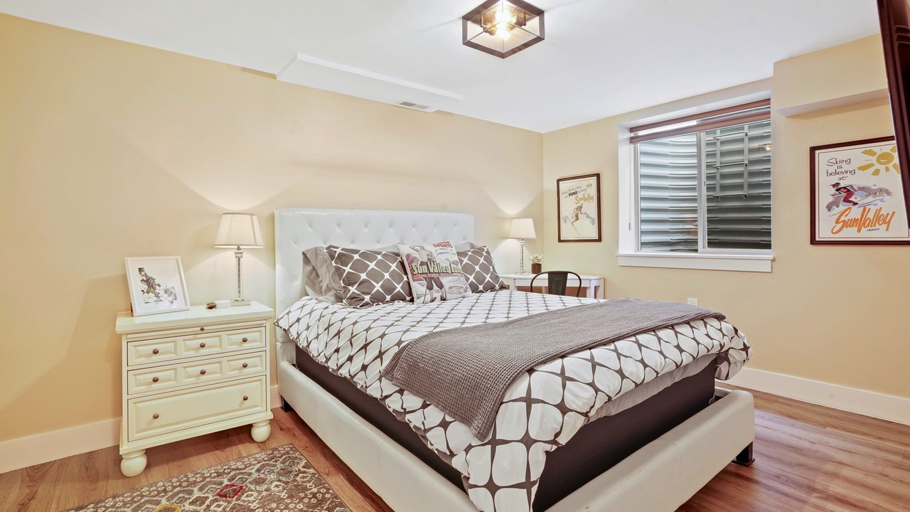 Photo of Bedroom in North End