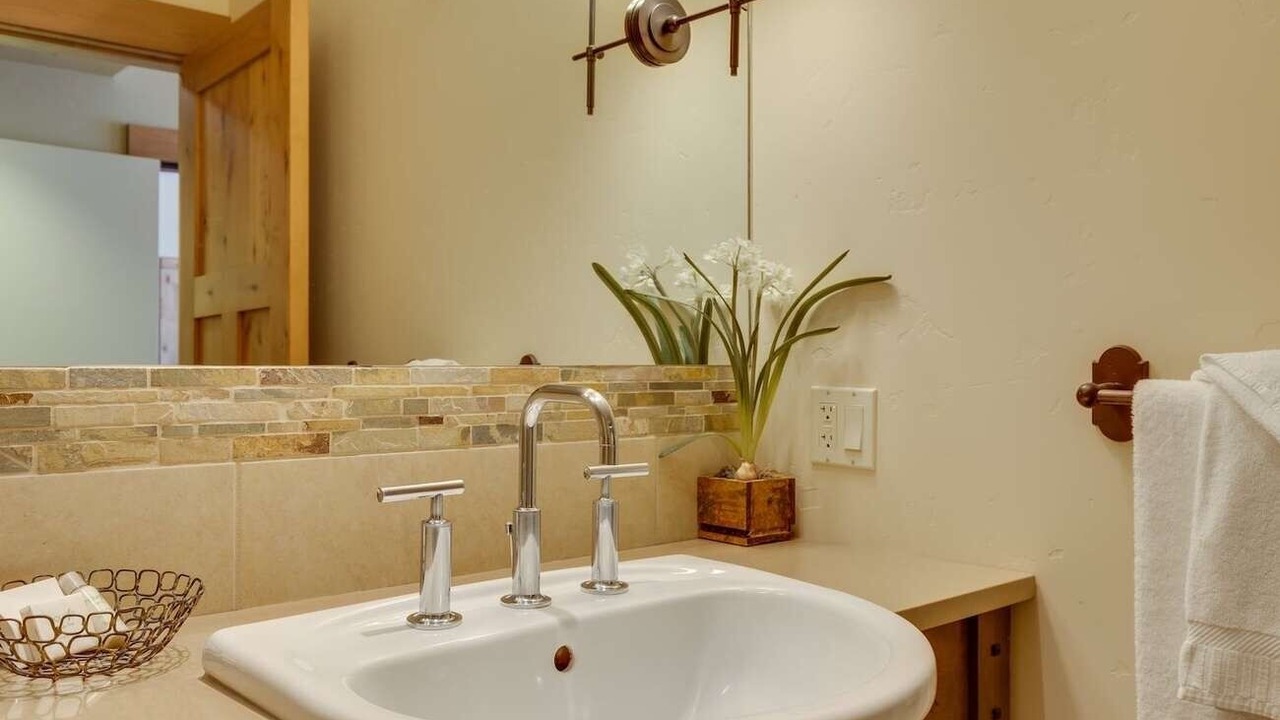 Photo of Bathroom in Victor