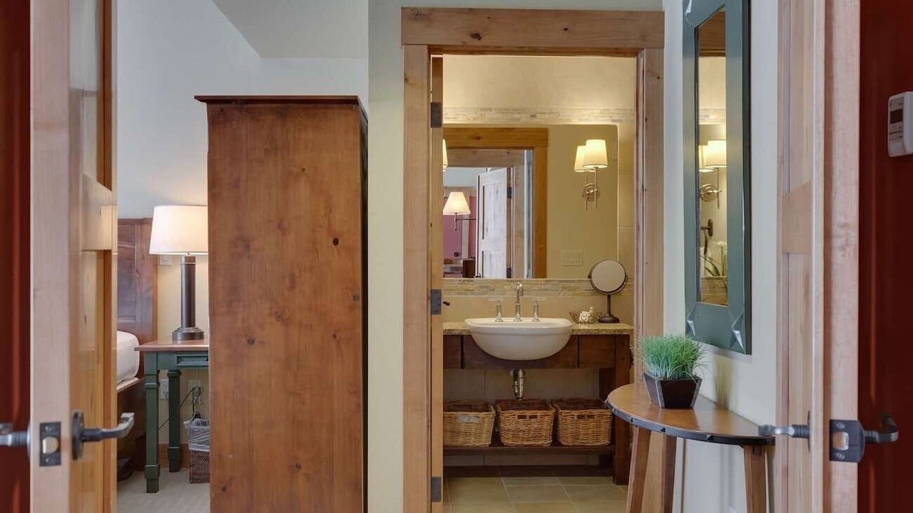Photo of Bathroom in Victor