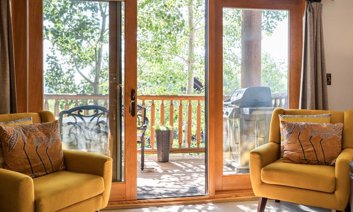 Photo of Livingroom in Victor