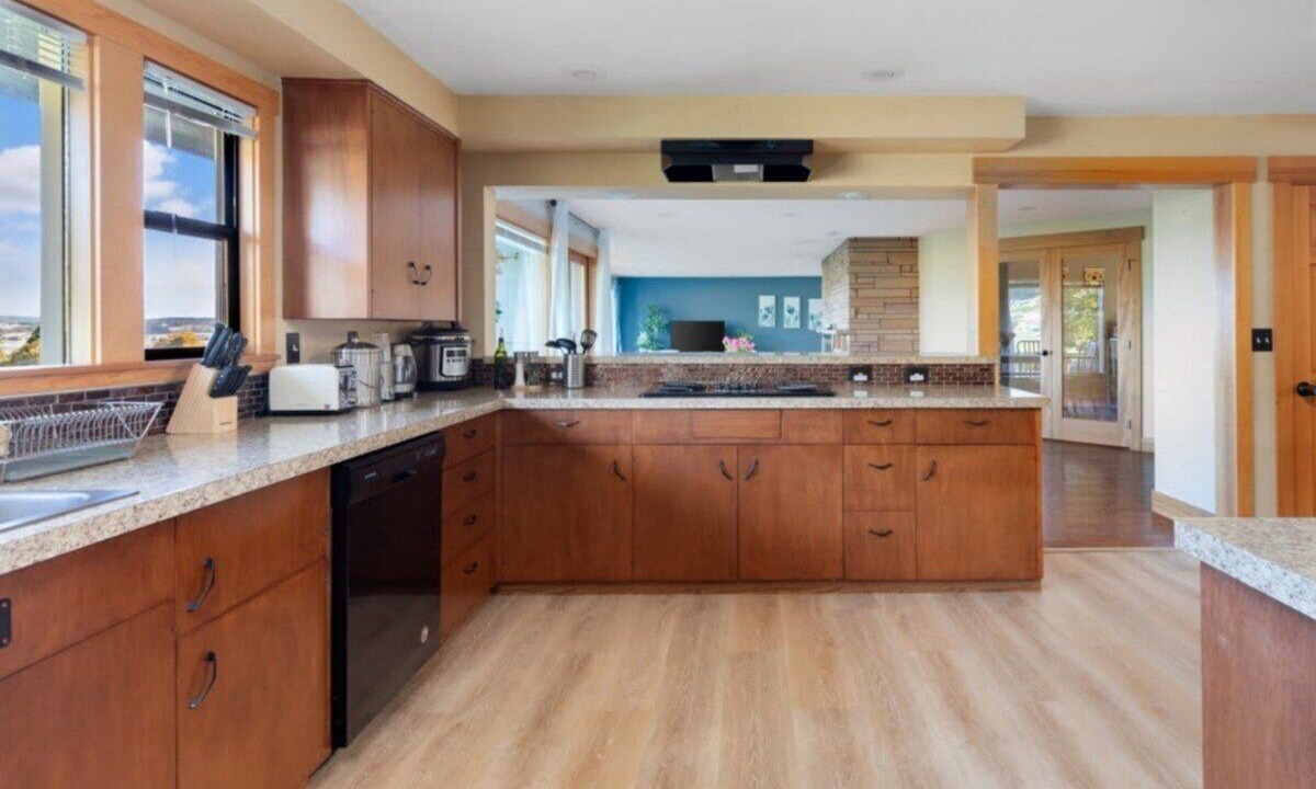 Photo of Kitchen in Oak Harbor