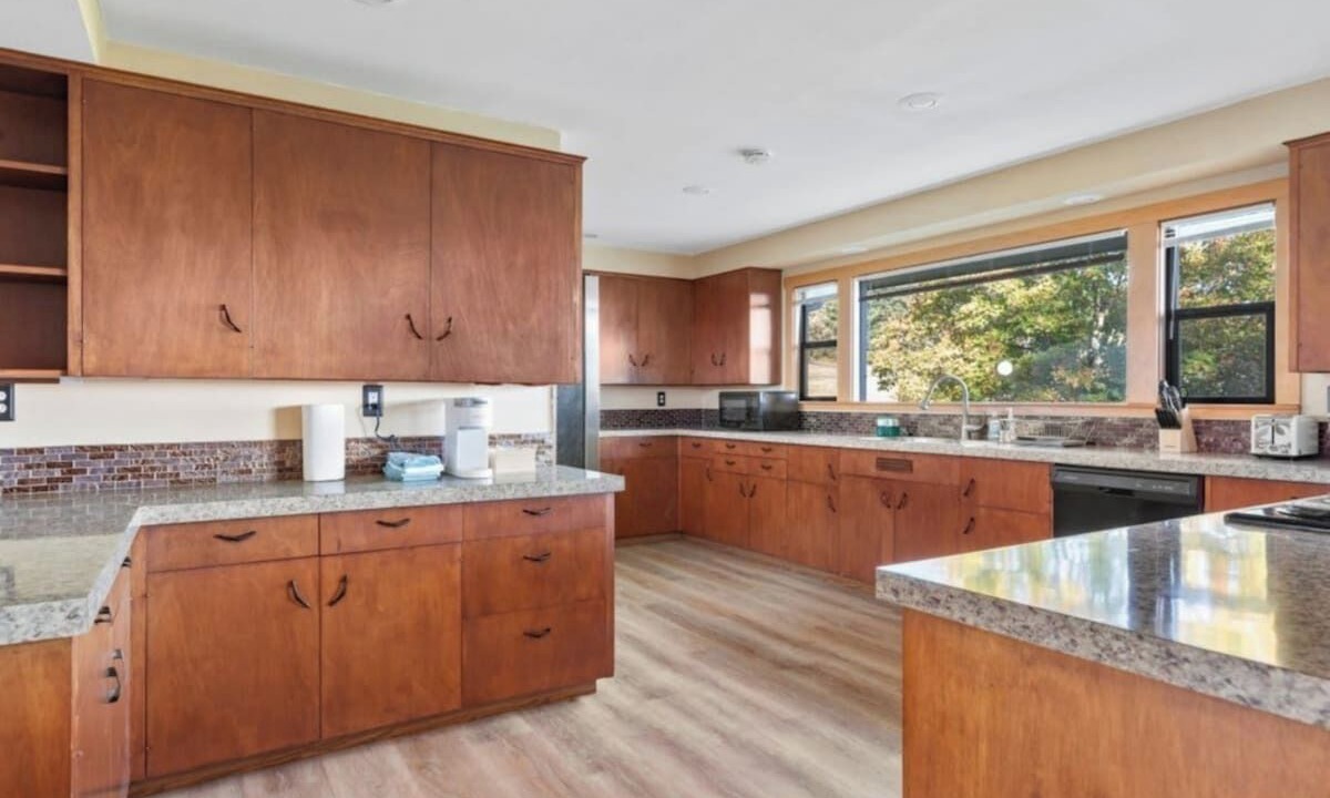Photo of Kitchen in Oak Harbor