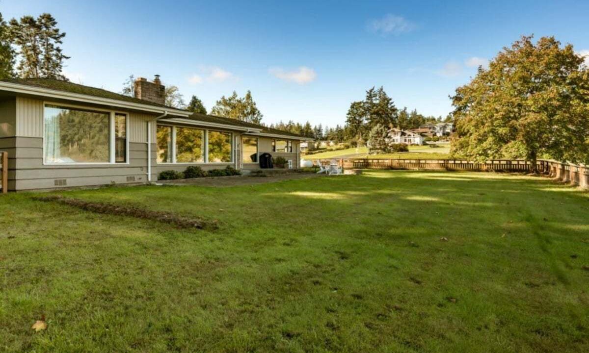 Photo of Outdoor in Oak Harbor