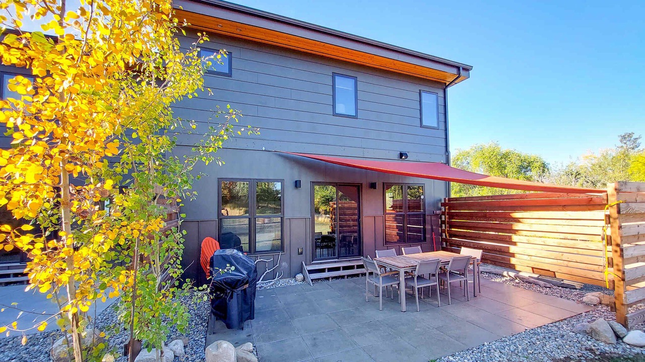 Photo of Outdoor in Winthrop