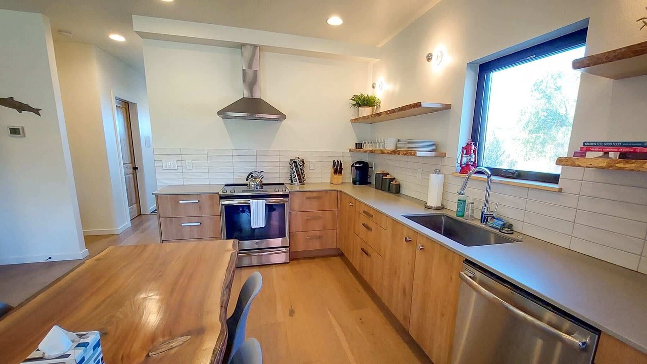 Photo of Kitchen in Winthrop