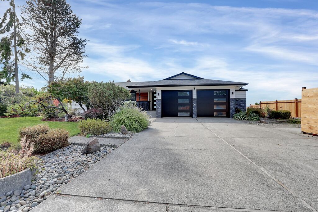 Photo of Outdoor in Northeast Tacoma