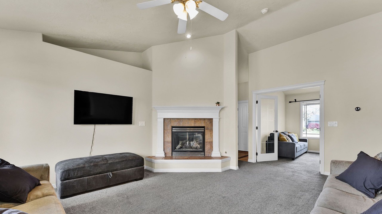 Photo of Livingroom in Meridian
