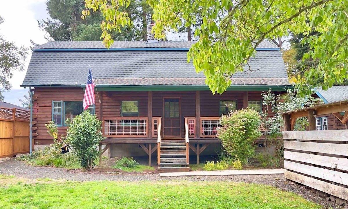 Photo of Outdoor in Roseburg