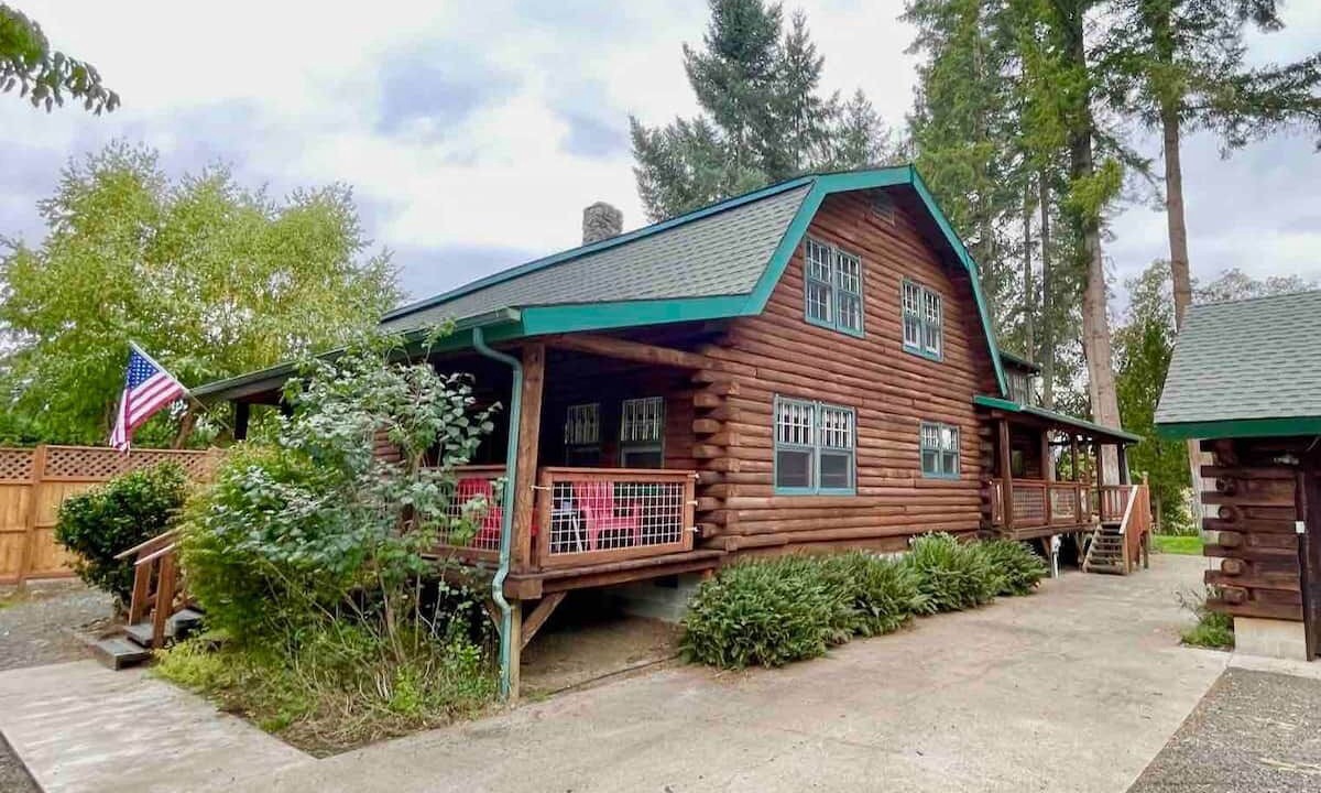 Photo of Outdoor in Roseburg